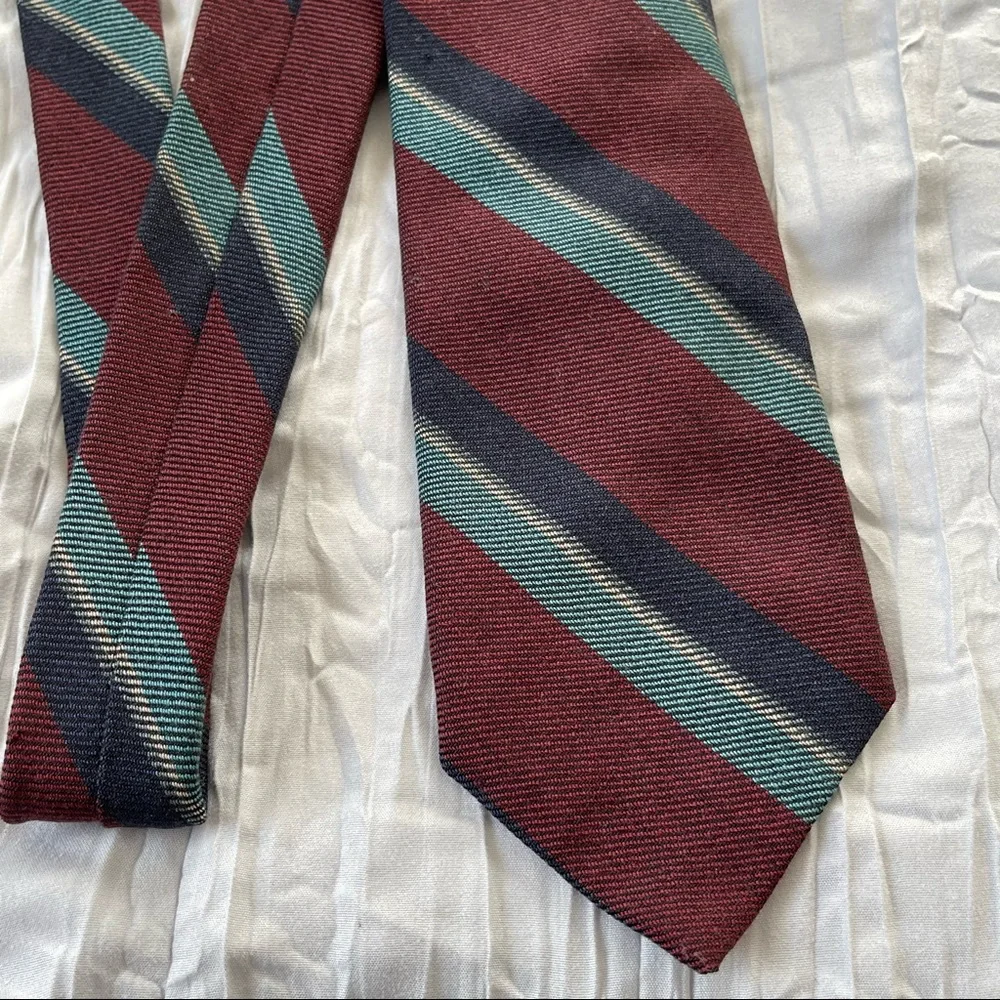 💐 2 for $20!! 💐 Men’s Wells & Coverly Necktie